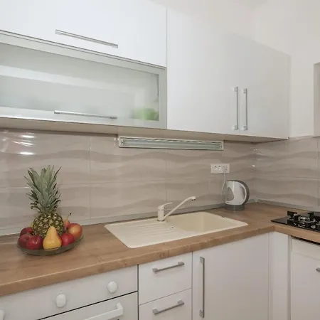 Apartman Pinto Makarska Exterior photo
