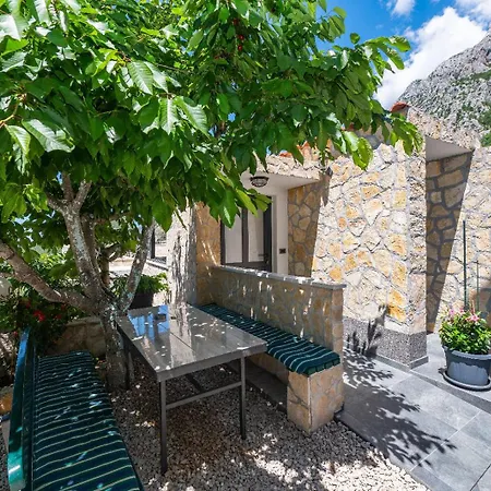 Apartman Pinto Makarska Exterior photo